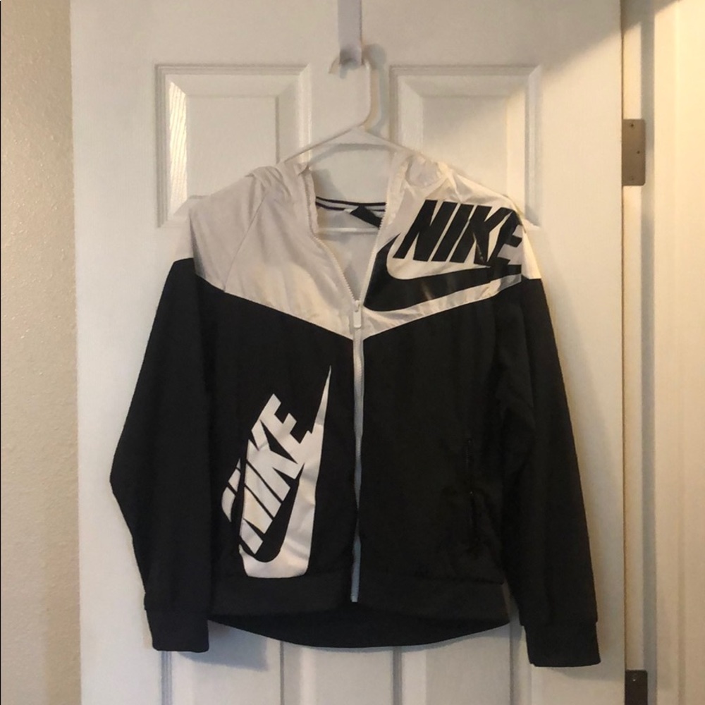Black & white Nike jacket
